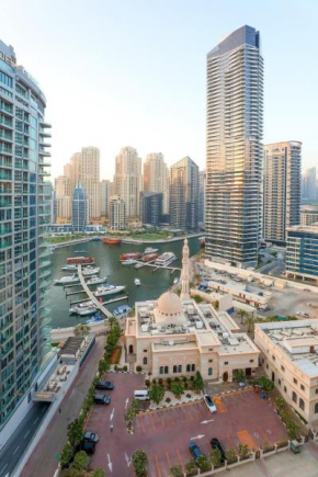 Superb 1Bed Marina View pool JBR Beach Parking